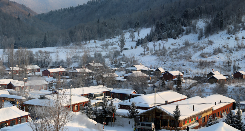 Du lịch Trung Quốc: Khám phá ngôi làng phủ tuyết dày tới 2m đẹp như cổ tích