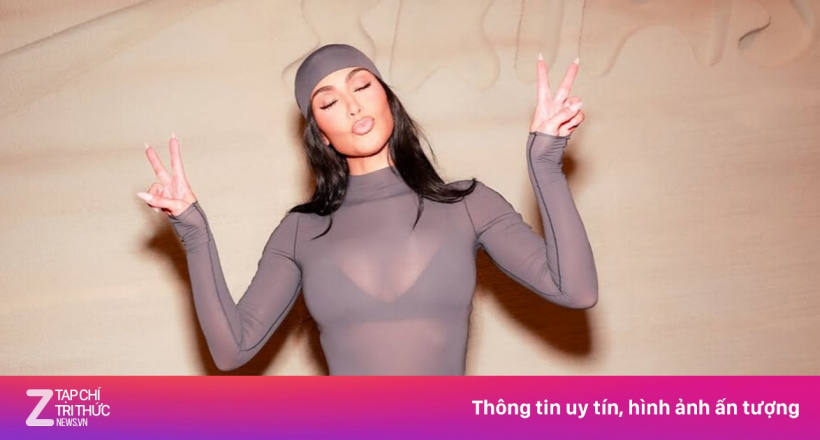 Kim Kardashian mặc xuyên thấu vẫn 'ế khách'
