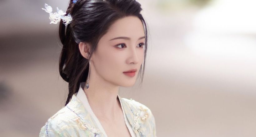 Lý Thấm lội ngược dòng sau hơn một thập kỷ hoạt động