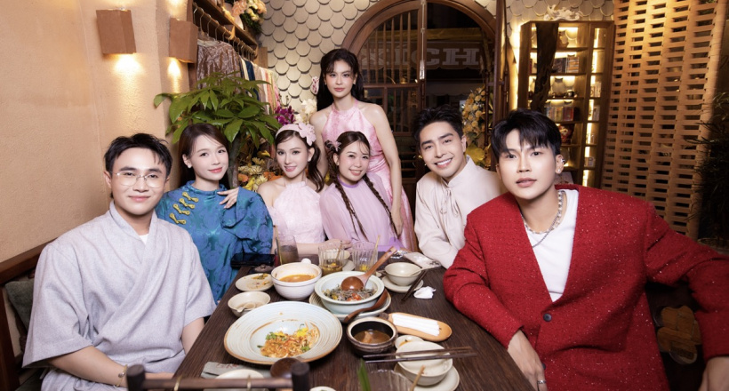 Trương Quỳnh Anh trở thành bà chủ quán chay