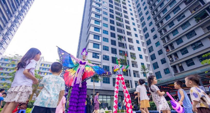 Sắc màu trung thu trong khu đô thị hiện đại