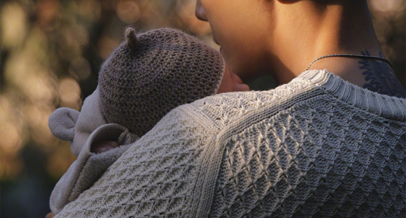 Tặng vàng sao cho sang mà không tục, học hỏi “cha nuôi” Trần Vỹ Đình