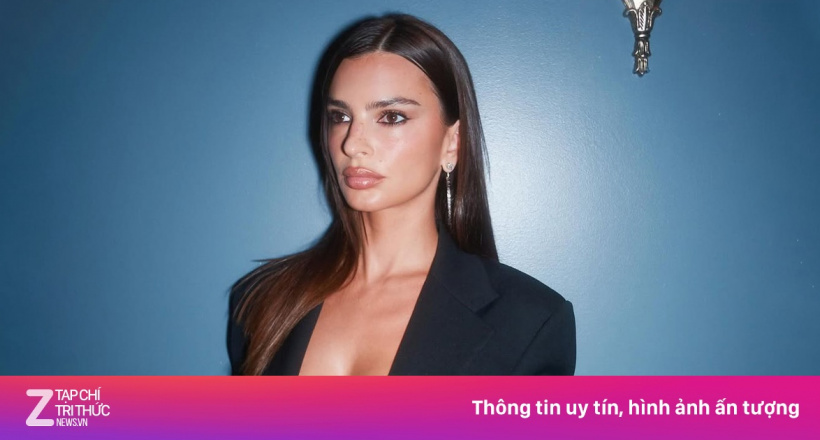 Emily Ratajkowski, Bella Hadid mê chung một dòng trang sức