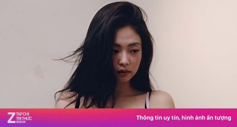 Không chỉ Jennie mặc áo ngực ra đường