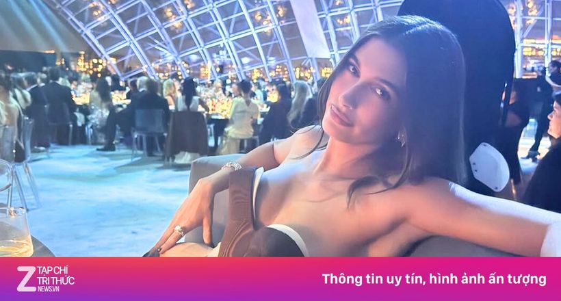 Vợ Justin Bieber không thể ngồi