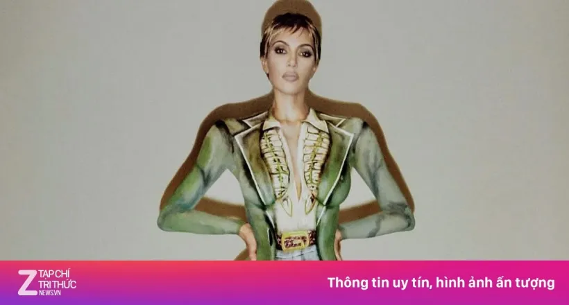 Kim Kardashian gây sốc với ảnh khỏa thân