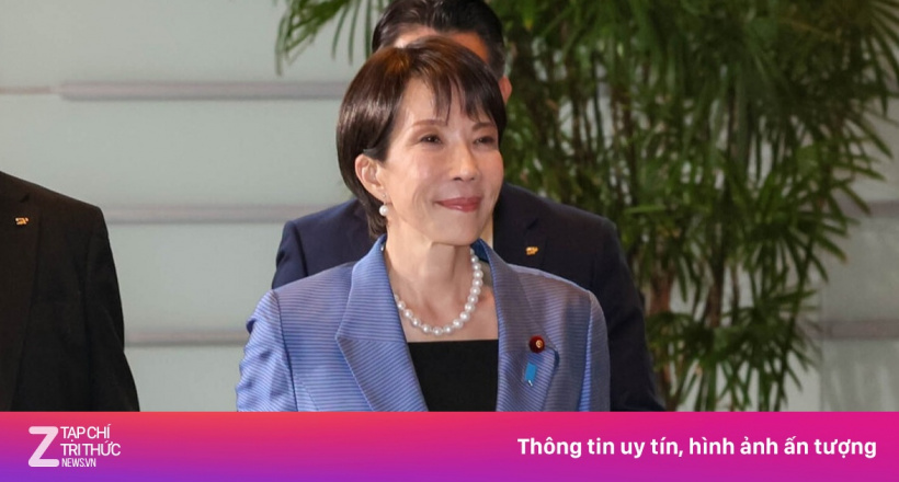 Túi xách của nữ Thủ tướng Nhật Bản đầu tiên 'cháy hàng'