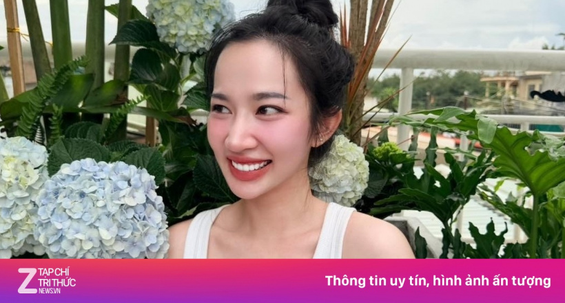 Ca sĩ 28 tuổi hẹn hò em vợ Lê Dương Bảo Lâm?