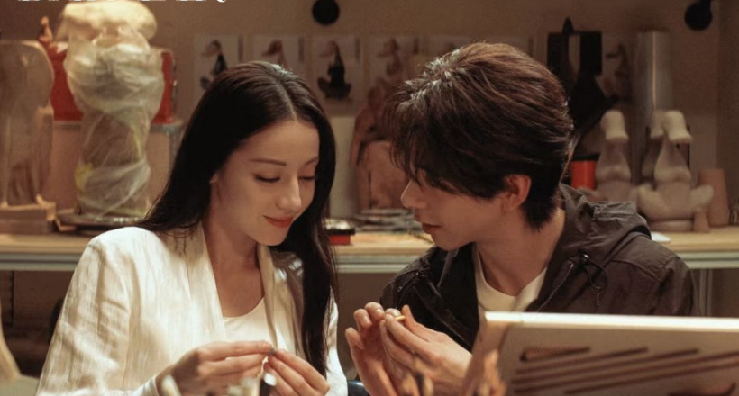 Địch Lệ Nhiệt Ba đẹp đôi nhất với bạn diễn nào?