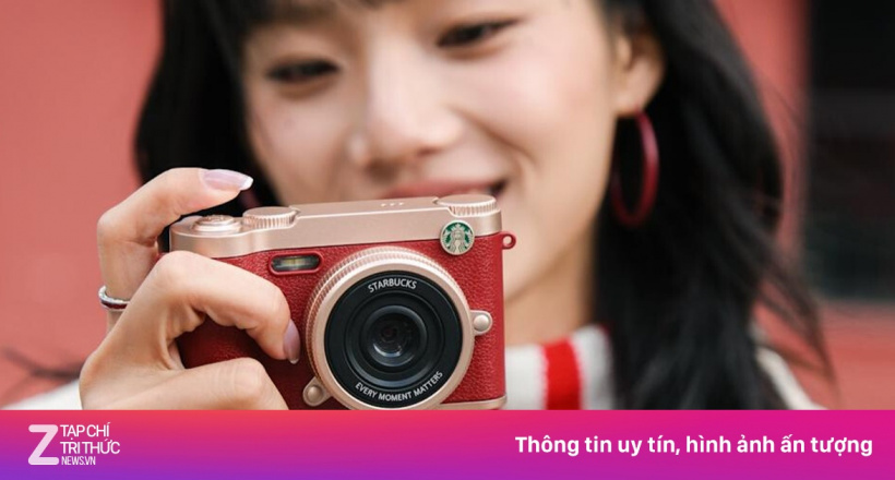 Starbucks bán máy ảnh