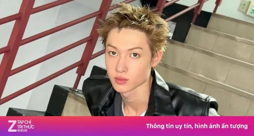 Chàng trai 17 tuổi cao 1,9 m gây sốt