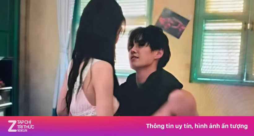 Ngu Thư Hân giữa lúc bị chỉ trích đóng phim dung tục