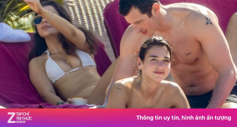 Dua Lipa nóng bỏng