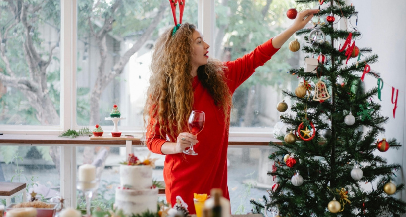 Tử vi 12 con giáp thứ Ba ngày 23/12/2025: Tuổi nào may mắn trước Giáng sinh?