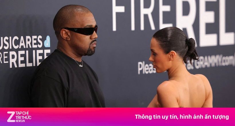 Váy khỏa thân ngày càng quá đà