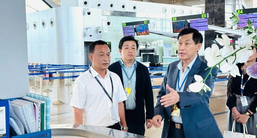 "Thuyền trưởng" Johnathan Hạnh Nguyễn với sự tăng trưởng của Nhà ga Quốc tế Cam Ranh