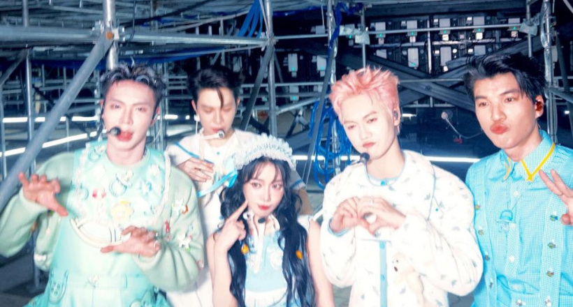 Ngáo Ngơ “xé túi mù” Anh Tú Atus, Jsol, HIEUTHUHAI, Erik tại Anh Trai Say Hi Concert 5