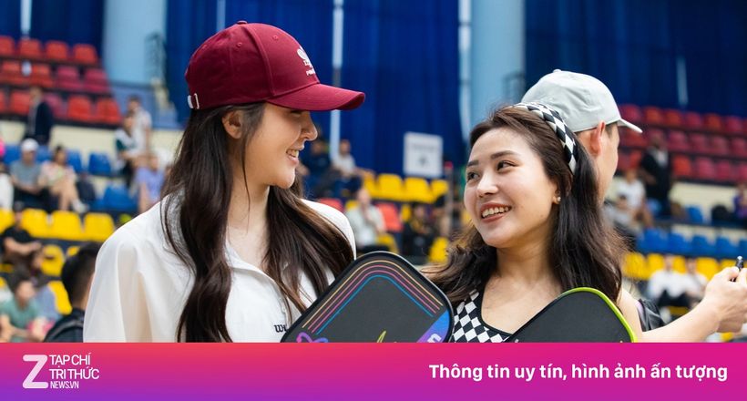 CĐV lên đồ để gặp 'tay vợt pickleball số 1 thế giới' ở Hà Nội