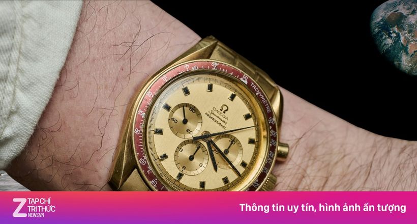 2,1 triệu USD cho đồng hồ vàng 18K của Neil Armstrong