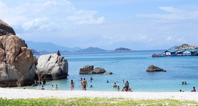 Bình Tiên Ninh Thuận có gì đẹp? Tour du lịch hoang sơ, thư giãn trọn vẹn