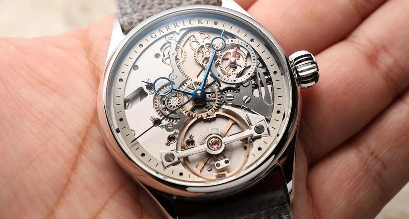 'Tính năng rẻ tiền' trên đồng hồ 53.000 USD