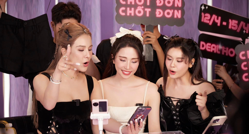 Những 'cỗ máy' livestream bán hàng của showbiz Việt đóng băng