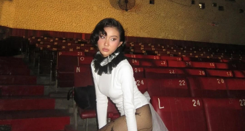 'Dâu hào môn' Khánh Huyền theo mốt không quần