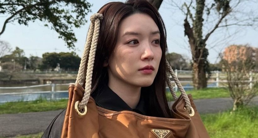 Prada cắt hợp đồng đại sứ thương hiệu với 'ngọc nữ Nhật Bản'