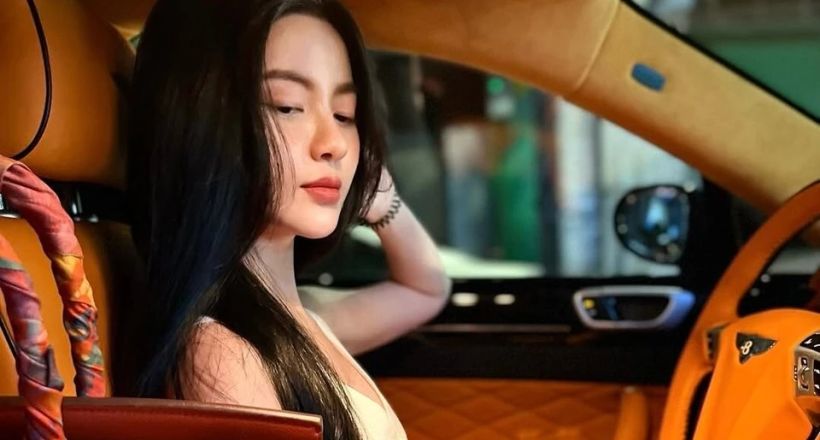 Vợ Quang Hải khoe túi Hermès chồng tặng ngay sau trận thua Malaysia