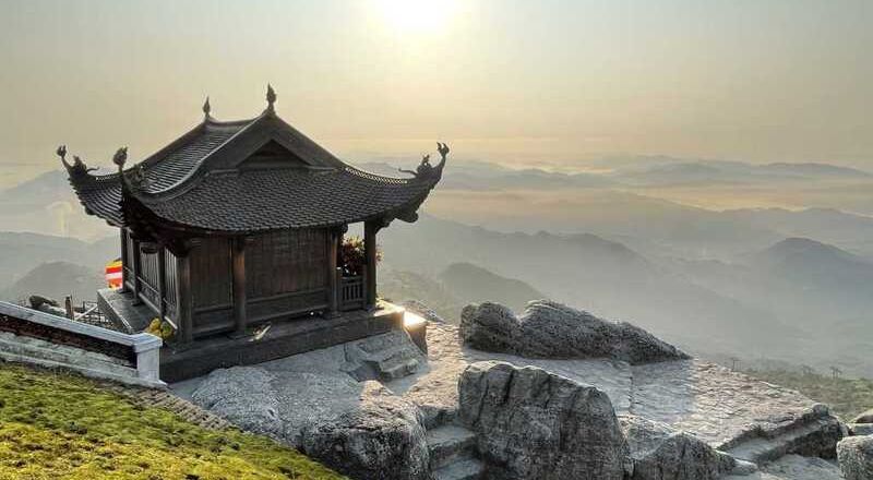 Cụm di tích Yên Tử: Theo dấu chân Phật hoàng lên đỉnh non thiêng