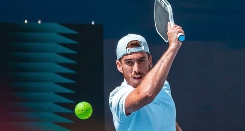 Tay vợt pickleball số 1 thế giới 'chia tay' adidas chỉ sau 5 tháng