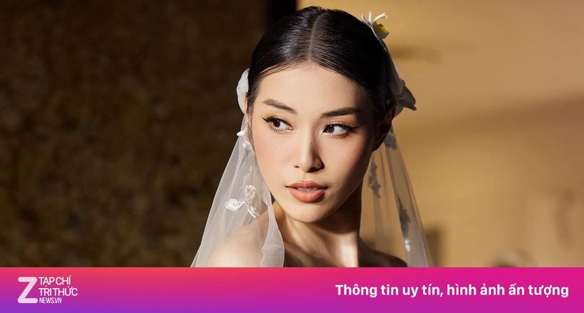 'Hoa khôi bóng chuyền' thử sức váy cưới