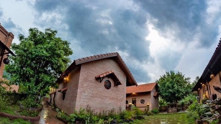 Bên trong biệt phủ rộng 1.600 m2 Hoàng Mập rao bán