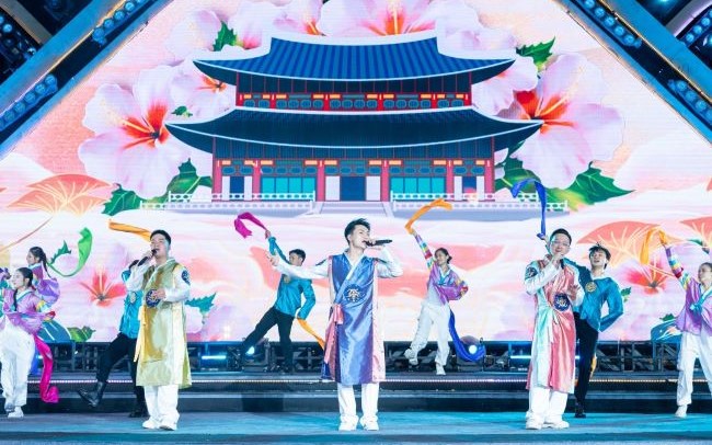 Không khí sôi động trước đêm thứ 5 DIFF 2025