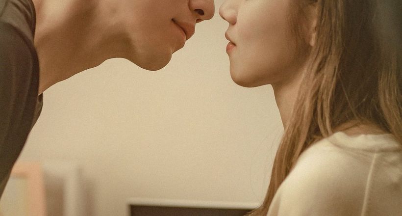 Lee Dong Wook tái xuất gai góc với Anh chàng tốt bụng
