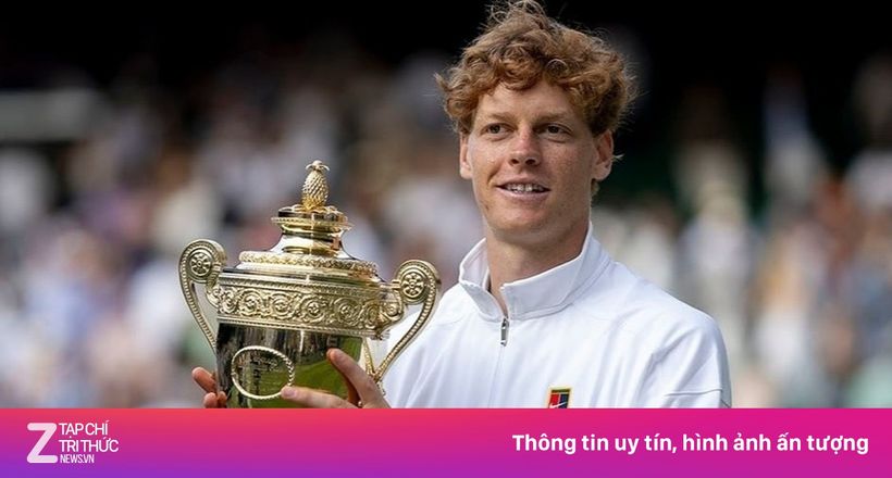 Sinner lại đeo đồng hồ Rolex 43.000 USD khi nâng cúp vô địch Wimbledon