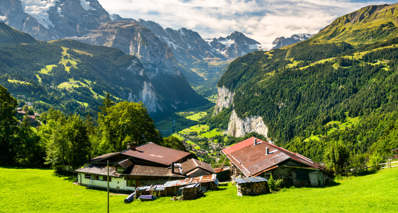 Top 7 điểm đến du lịch châu Âu dịp hè 2025 – Khám phá trời Tây rực rỡ