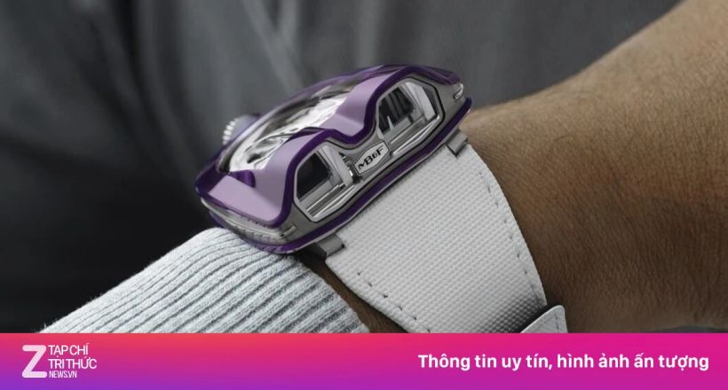 Không rời tay lái, tài xế vẫn xem được giờ trên đồng hồ 88.000 USD