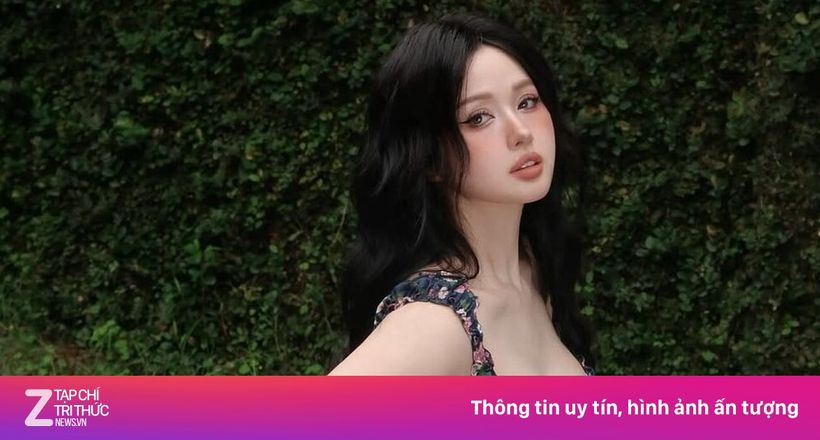 Tâm Tít, Kylie Jenner lăng xê bikini hoa