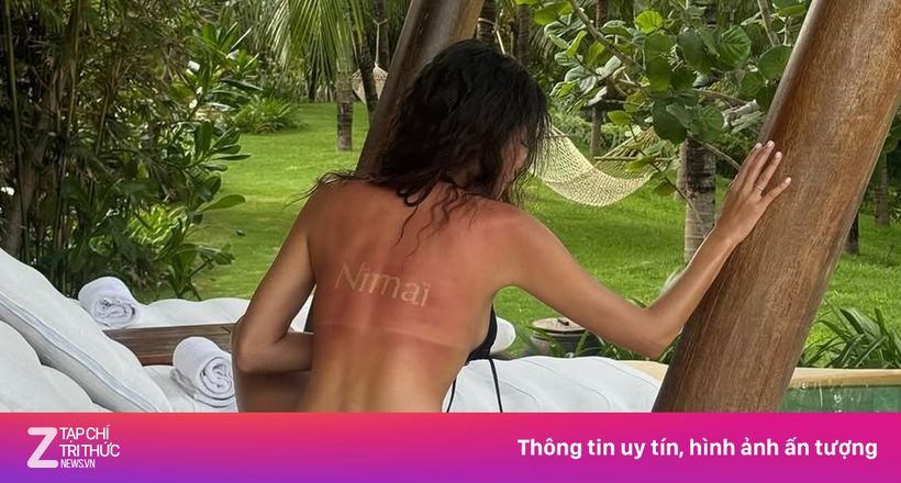 Thảo Nhi Lê theo đuổi mốt bán khỏa thân