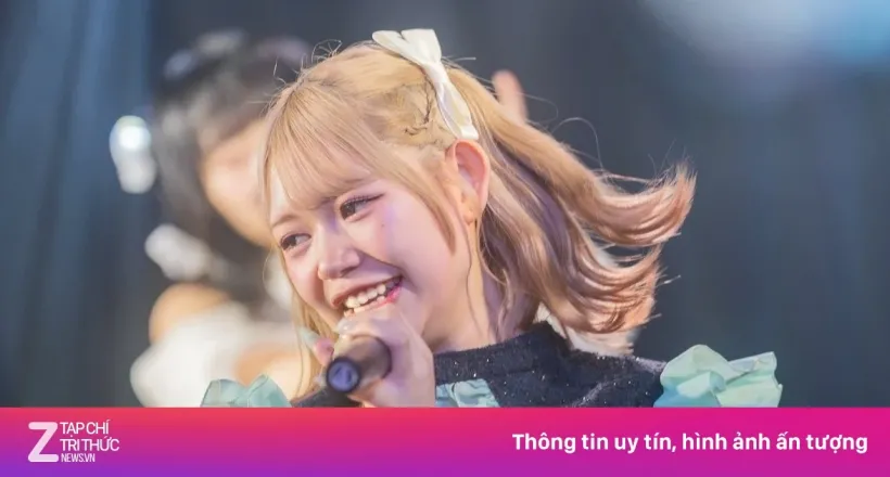 Nữ ca sĩ Nhật phải rời nhóm vì từng quay phim 18+