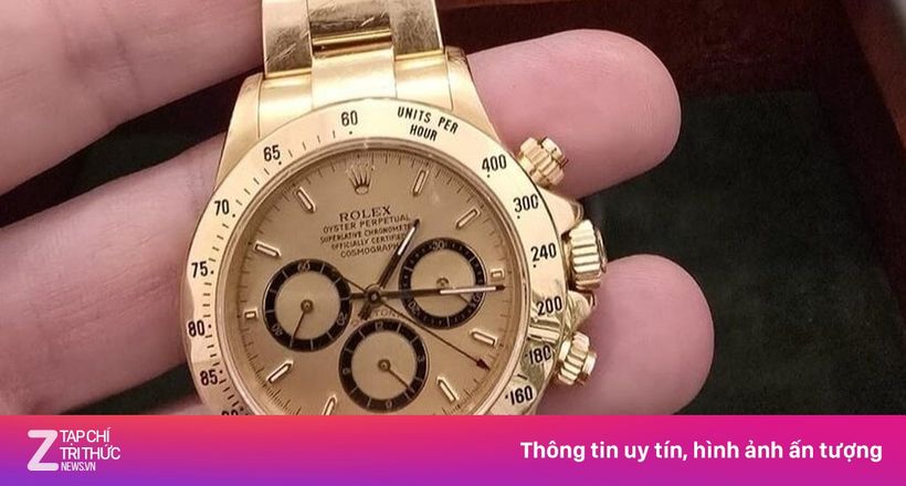 Người đàn ông Mỹ bất ngờ được hàng xóm 'cảm ơn' bằng đồng hồ Rolex