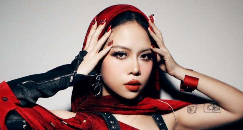 Cú nổ 8Wonder: Lần đầu sao Việt hát chung nghệ sĩ hàng đầu thế giới