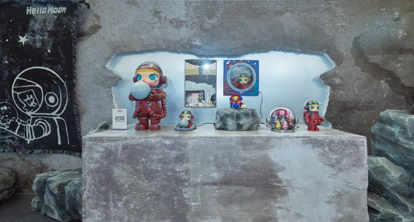 Đắm chìm trong vũ trụ MEGA SPACE MOLLY: Hello, Moon – triển lãm MEGA đầu tiên tại Việt Nam