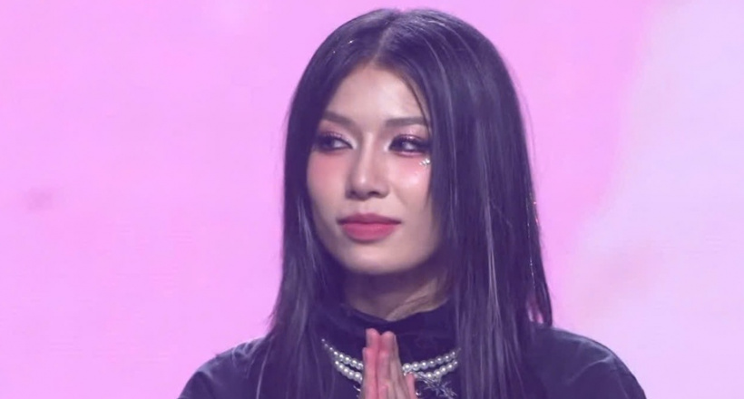 Khoảnh khắc 'vô cảm' của á quân Em xinh gây tranh cãi