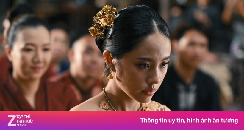Phim Việt 'Cô dâu ma' dời lịch chiếu