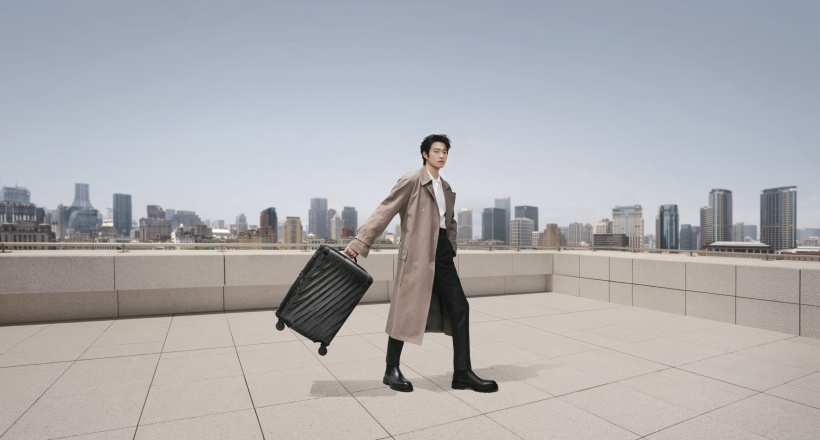 TUMI GIỚI THIỆU ĐẠI SỨ THƯƠNG HIỆU MỚI TẠI KHU VỰC CHÂU Á THÁI BÌNH DƯƠNG NGỤY ĐẠI HUÂN