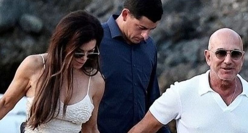 Vợ chồng tỷ phú Jeff Bezos nghỉ dưỡng cùng Leonardo Dicaprio