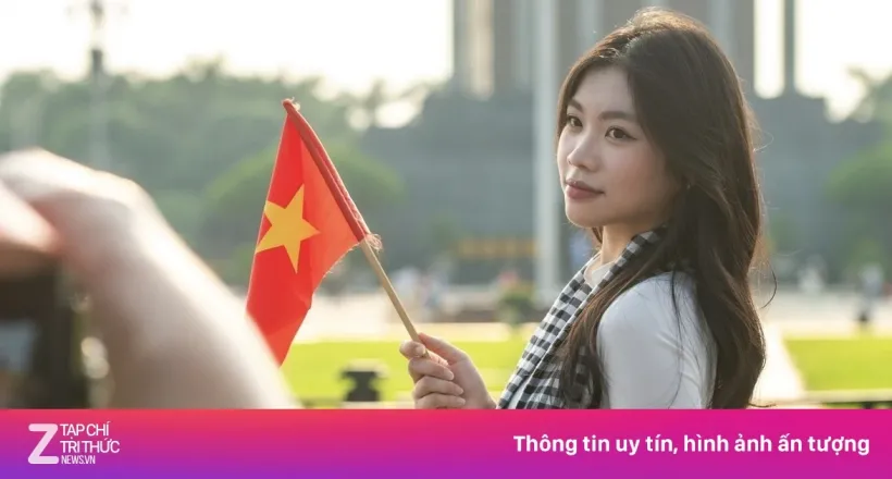 Người Việt chi hơn 13 tỷ đồng cho thời trang gắn Quốc kỳ