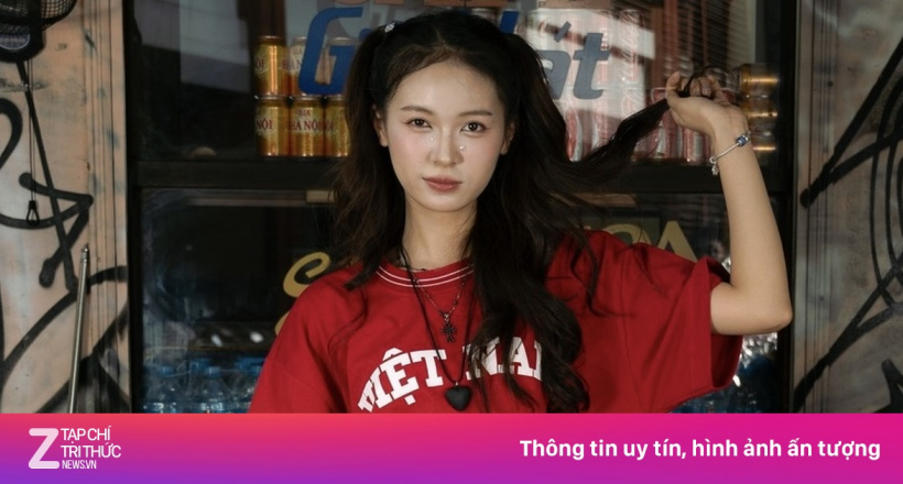 3.000 áo in chữ Việt Nam bán hết trong 3 ngày